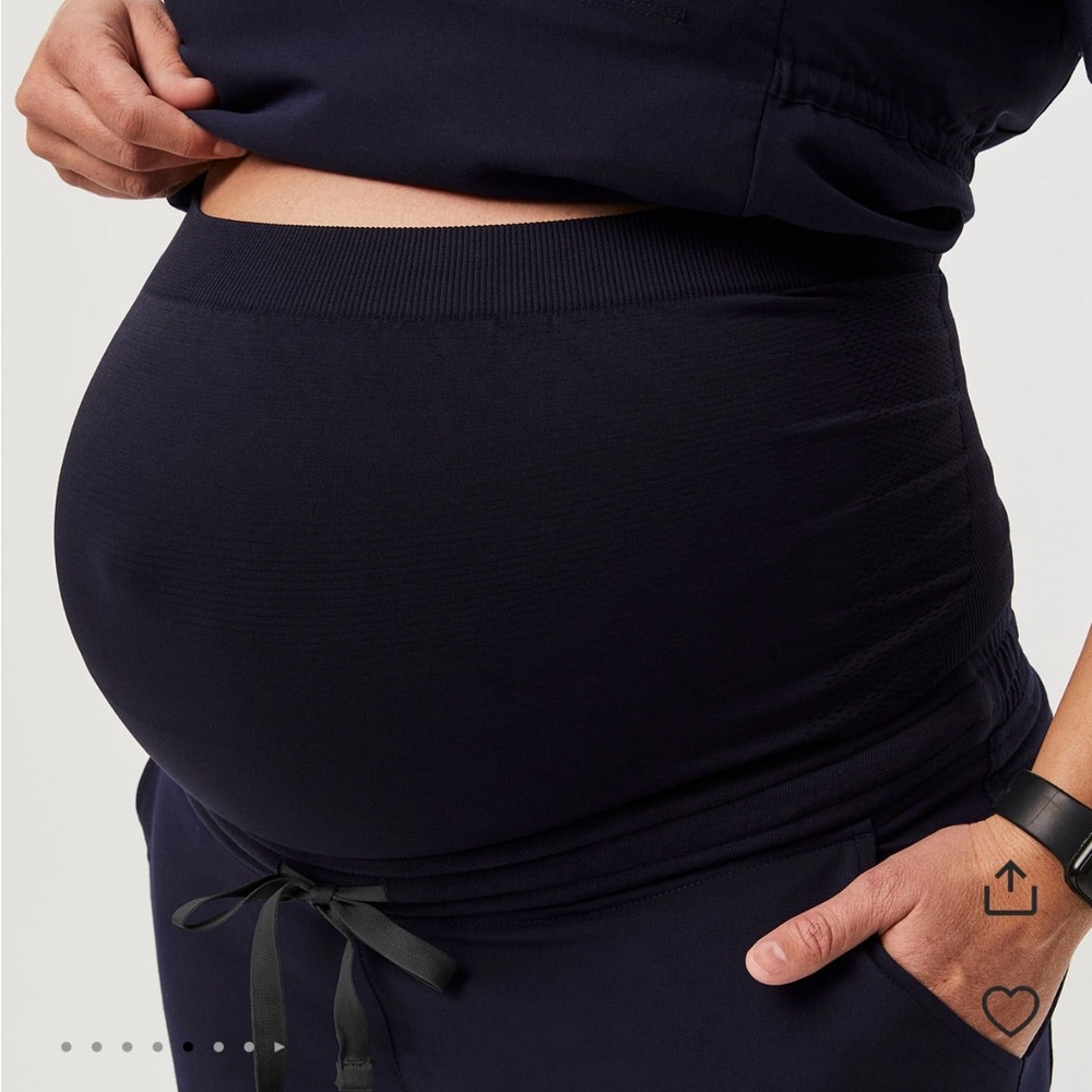 Figs Yola Maternity Skinny Scrub Pants - Navy Blue